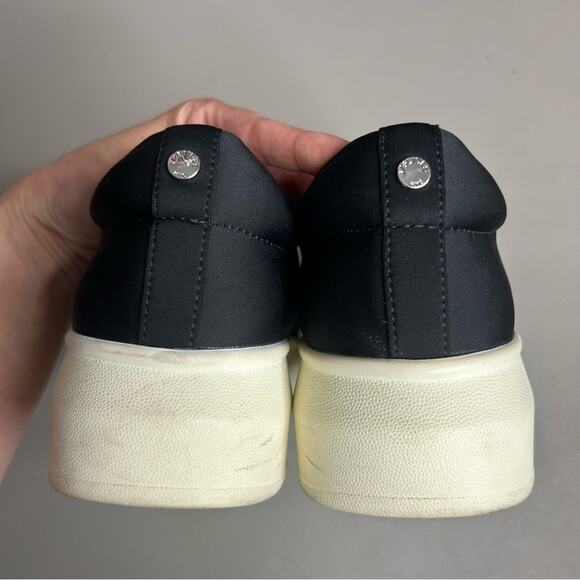 J Slides Slip On Black Shoe Platform Comfort Slides Womens Size 8 - Picture 5 of 6